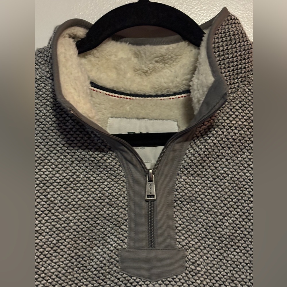 Orvis Sherpa Lined Gray Quarter-Zip Sweater, size XL - Picture 5 of 11